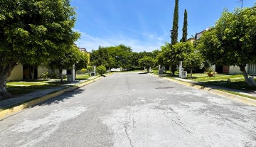 PASEOS DE LA FORTUNA 77 2.jpg